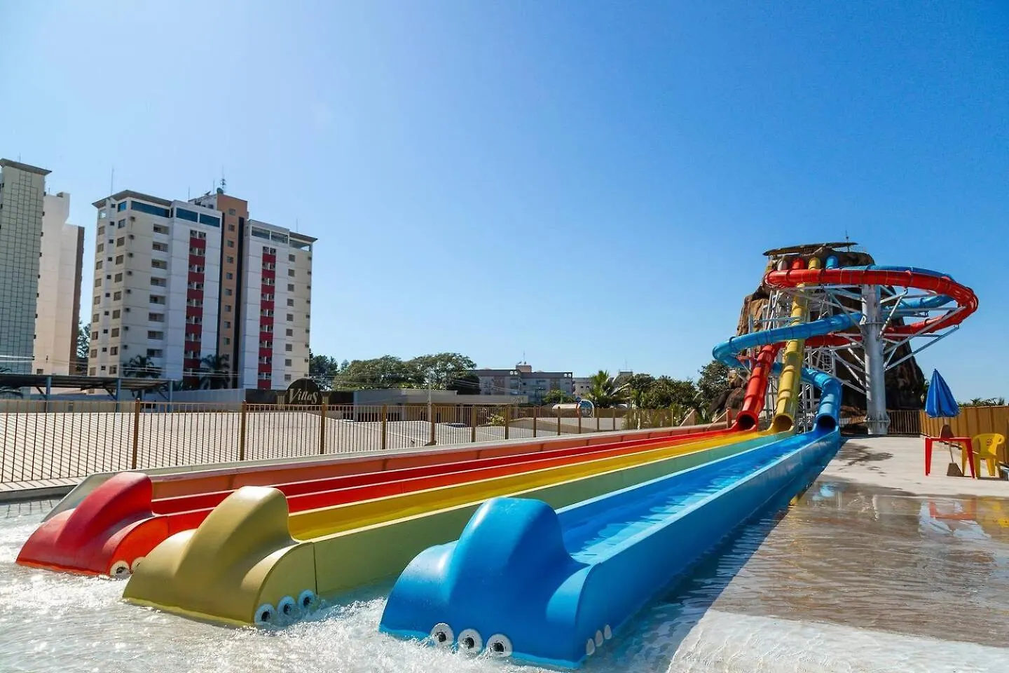 Spazzio Diroma Com Parque Aquatico Incluso Caldas Novas Apartment
